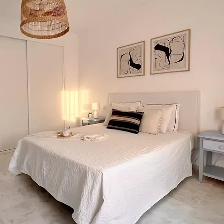 Moderno En Appartement *